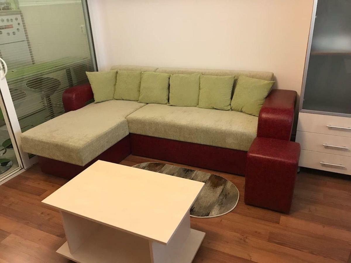 Idefix Apartment Клуж-Напока Экстерьер фото