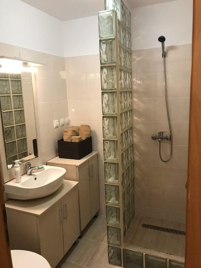 Idefix Apartment Клуж-Напока Экстерьер фото