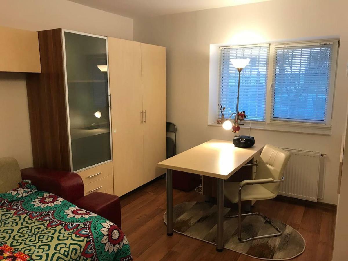 Idefix Apartment Клуж-Напока Экстерьер фото