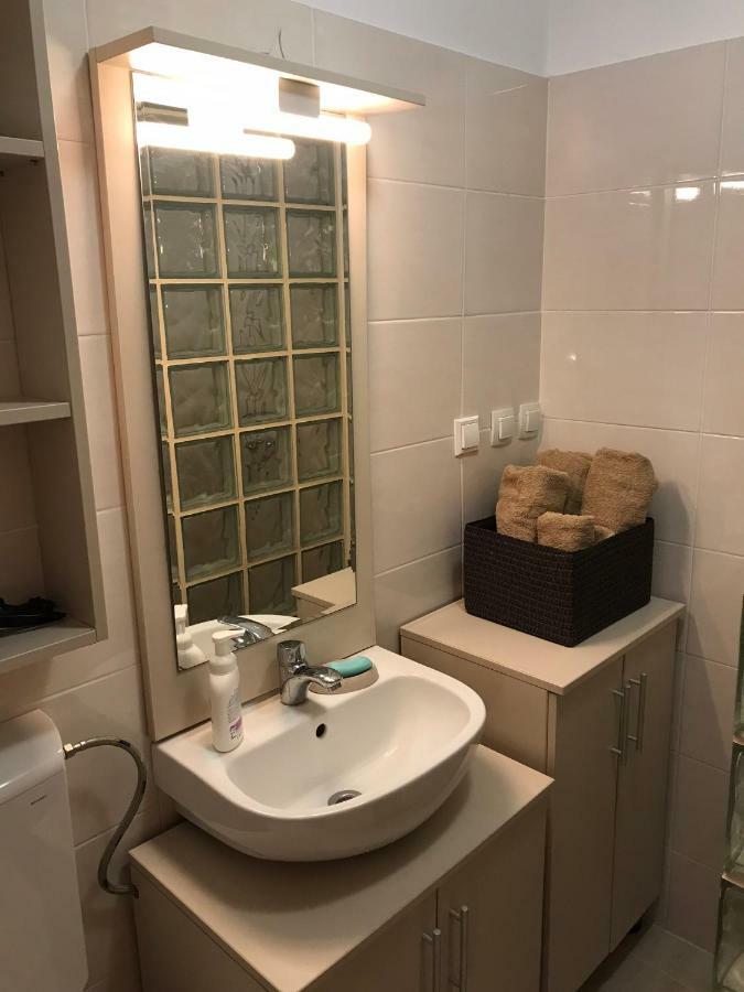 Idefix Apartment Клуж-Напока Экстерьер фото