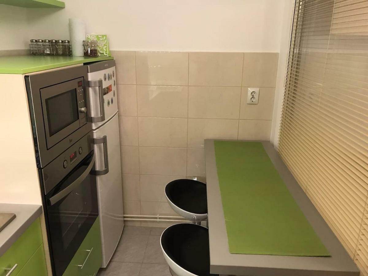Idefix Apartment Клуж-Напока Экстерьер фото